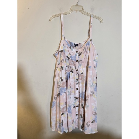 Torrid Sz 4(26/28)Light Pink Floral Print Challis Button Hi-Lo Dress Cottagecore - Picture 2 of 9